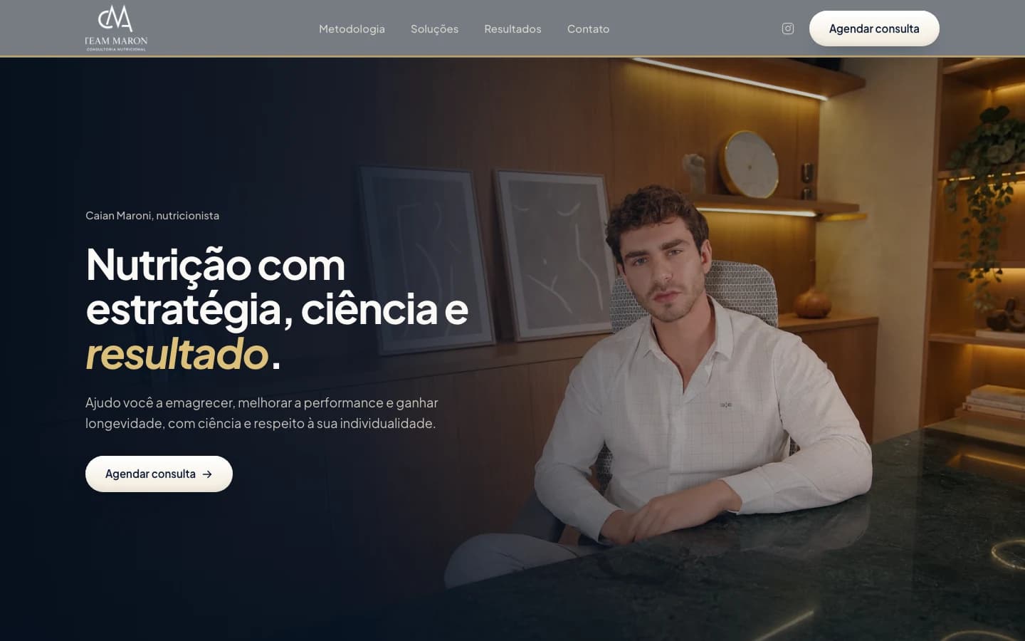 Página inicial de Caian Maroni, versão desktop